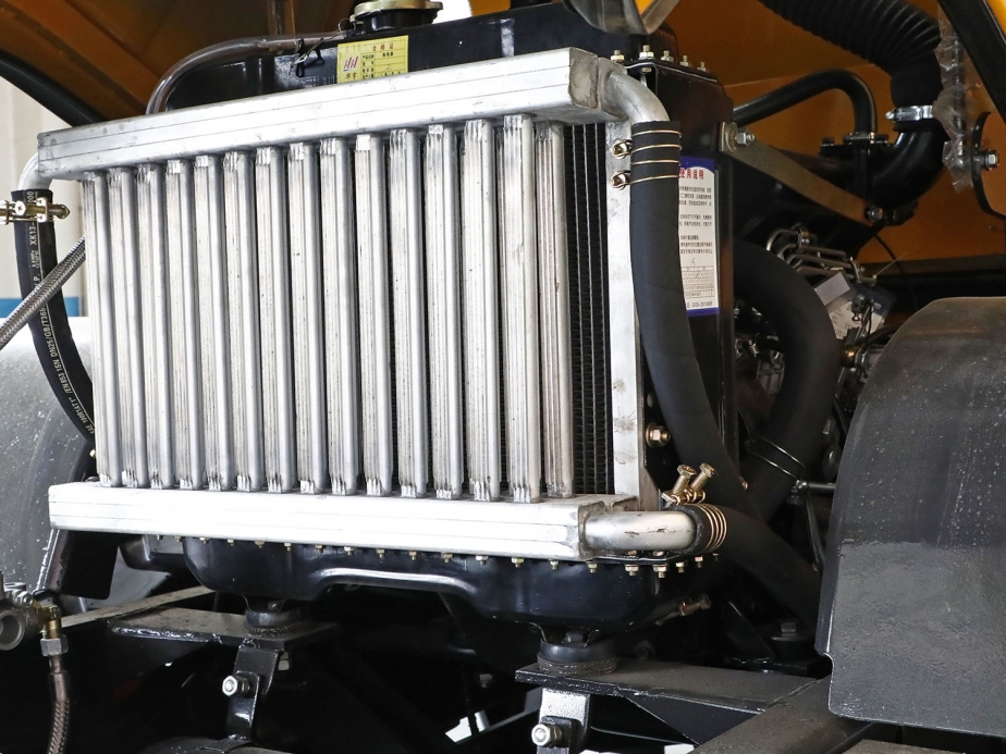 ZL920A全(quan)液(ye)壓(ya)裝(zhuang)載(zai)機(ji)